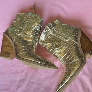Sam Edelman 9.5 western metallic crocodile ankle heeled boots country stud rock